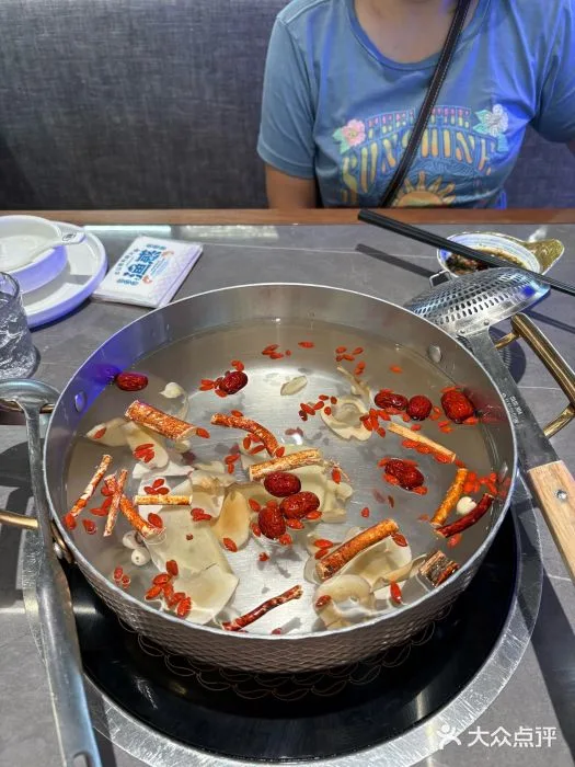Photo 3 from Yu Huo · Zhongshan Crispy Grass Carp Hotpot (Shunde Mixc World Branch)