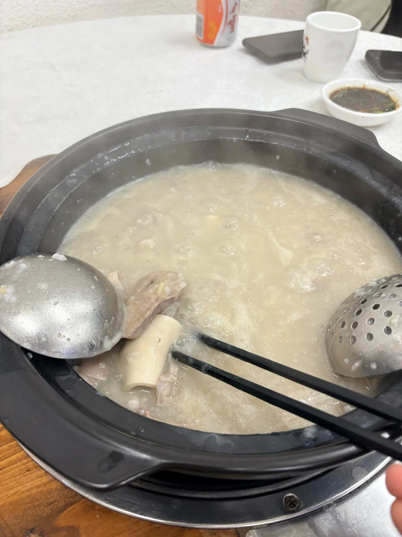 Photo 5 from Yinggu Pig Offal Congee