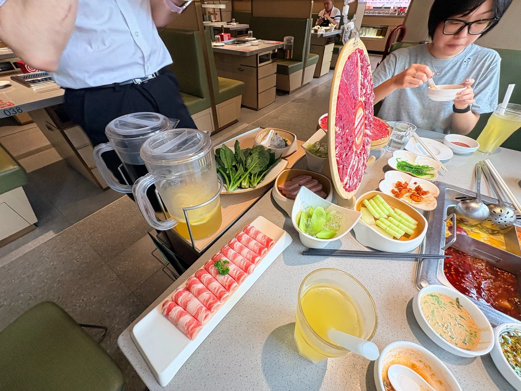 Photo 3 from Haidilao Hot Pot (Chenghuang Temple Branch)