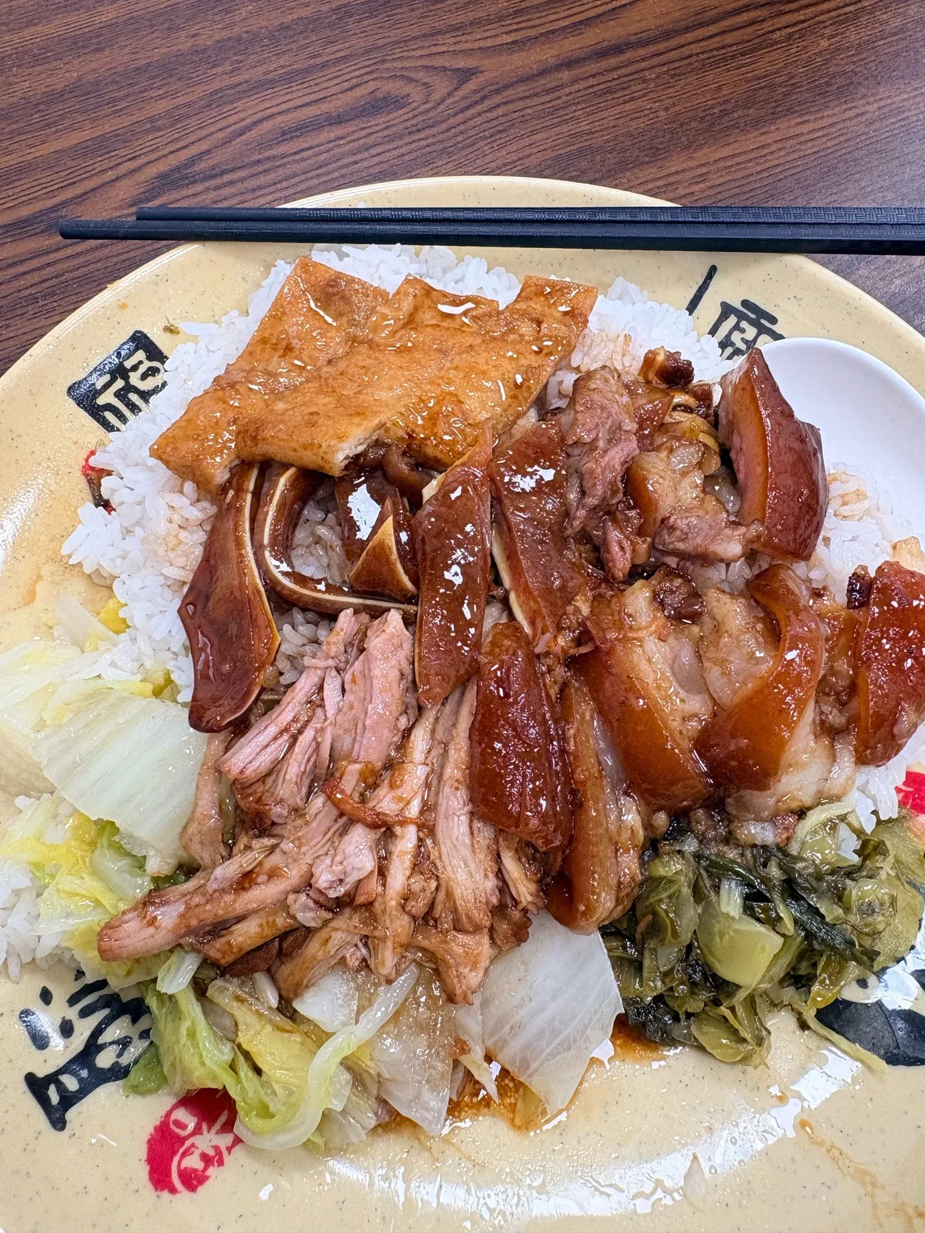 Photo 3 from Yuxing Authentic Lunjiao Pig Trotter Rice (Jade Street Branch)