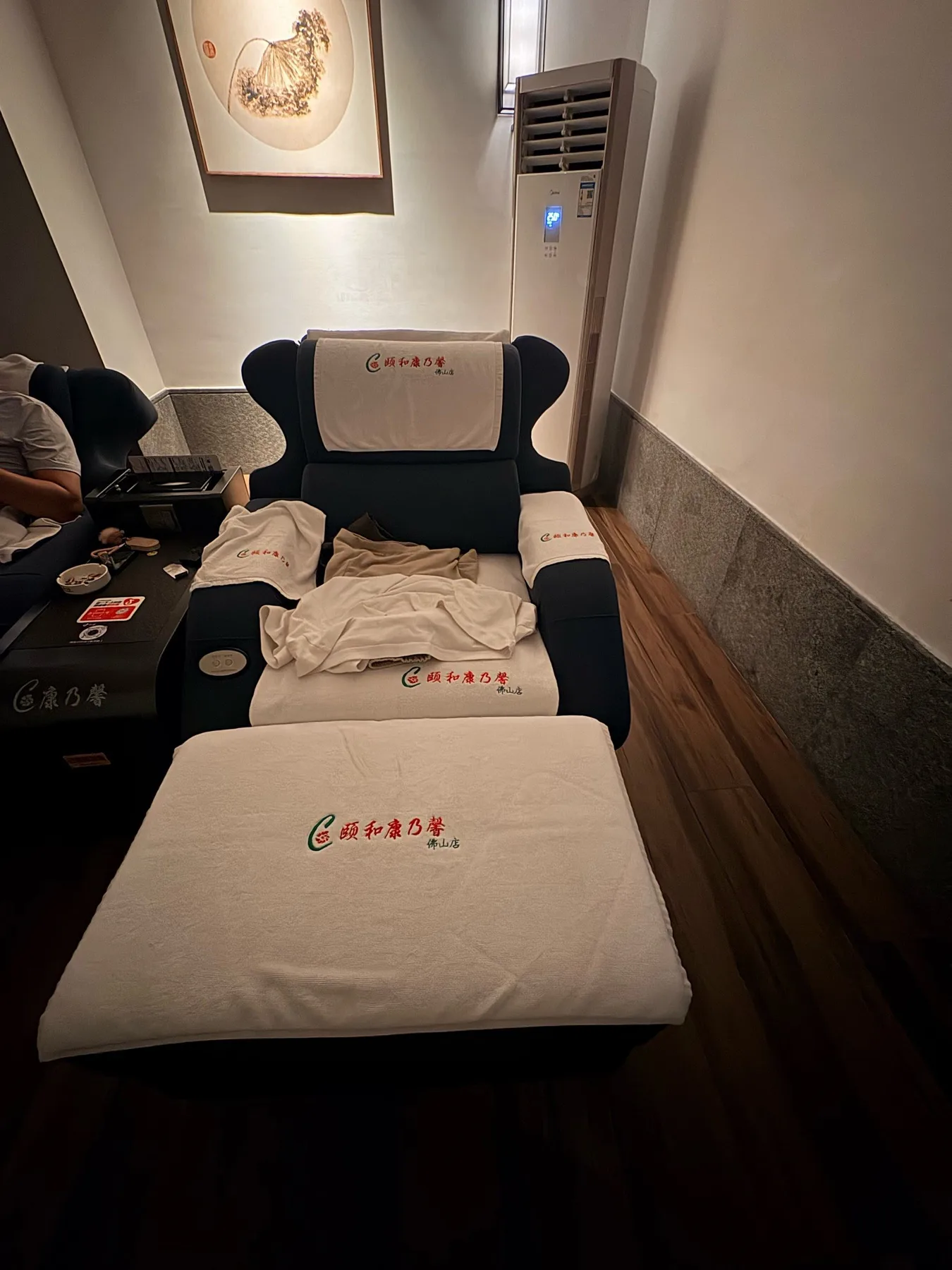 Photo 3 from Yihe Kangnaixin·Cinema-Style Foot Massage·SPA (Diejiao Branch)