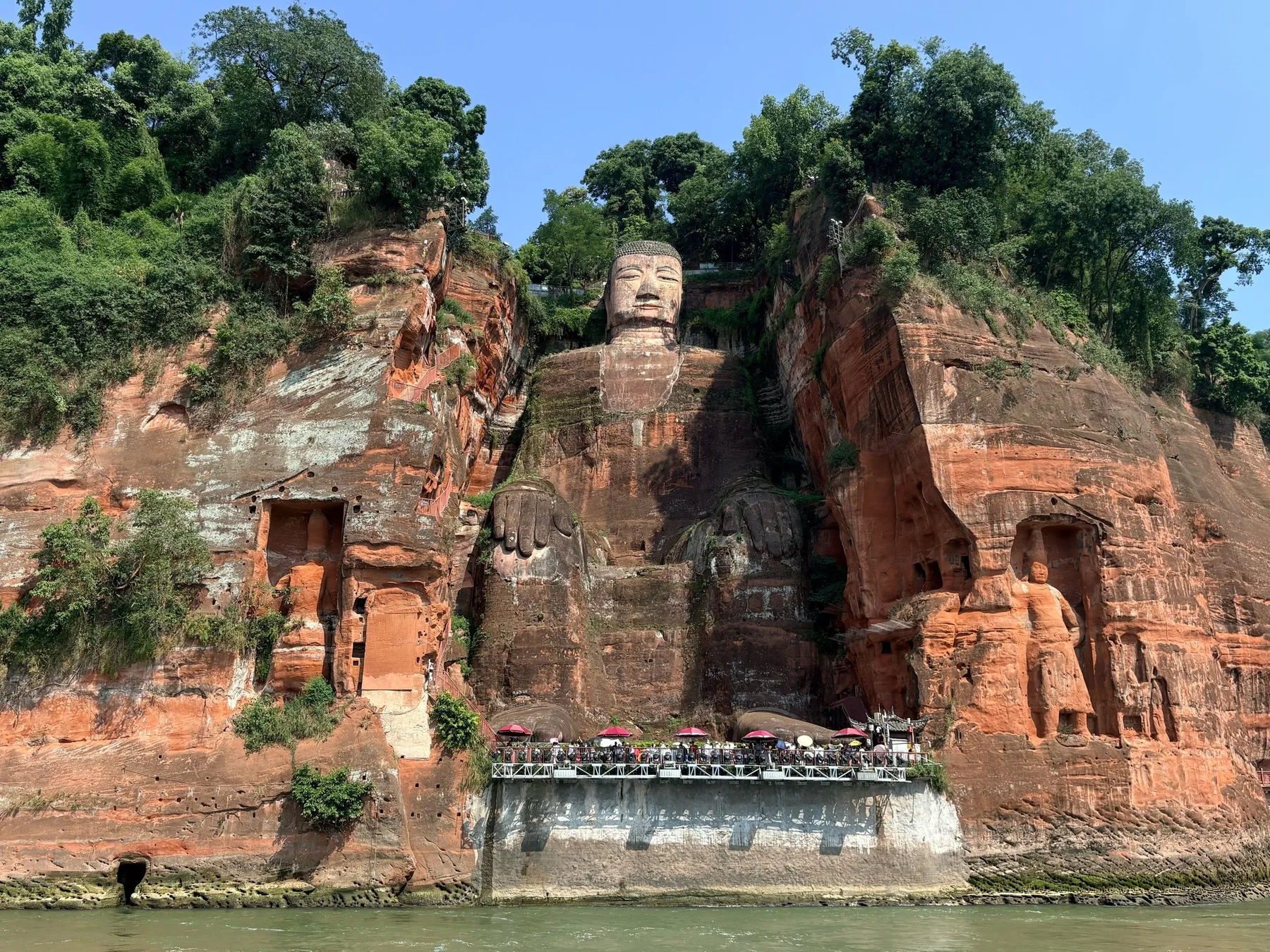 Photo 2 from Leshan Giant Buddha