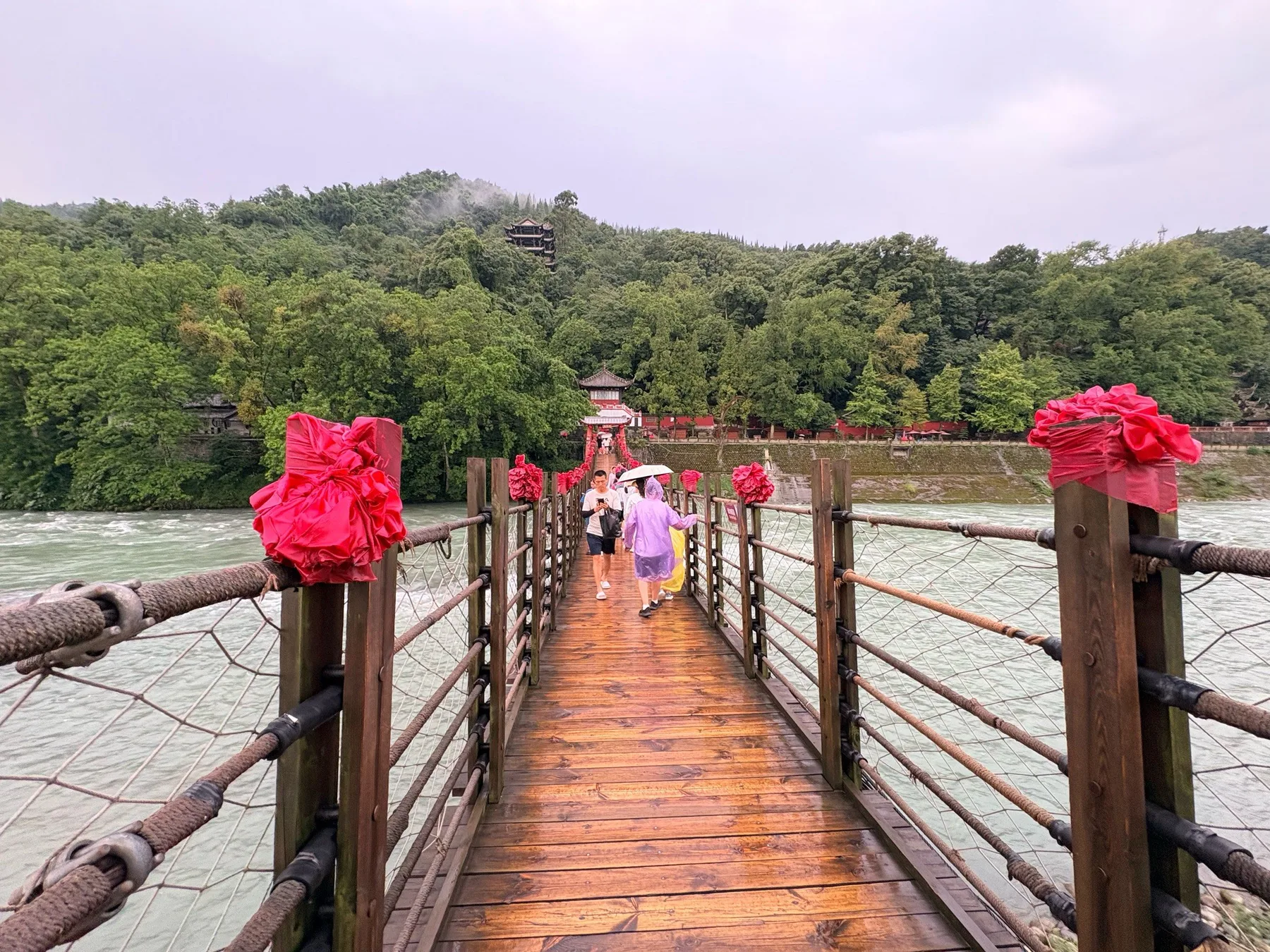 Photo 5 from Dujiangyan Scenic Area
