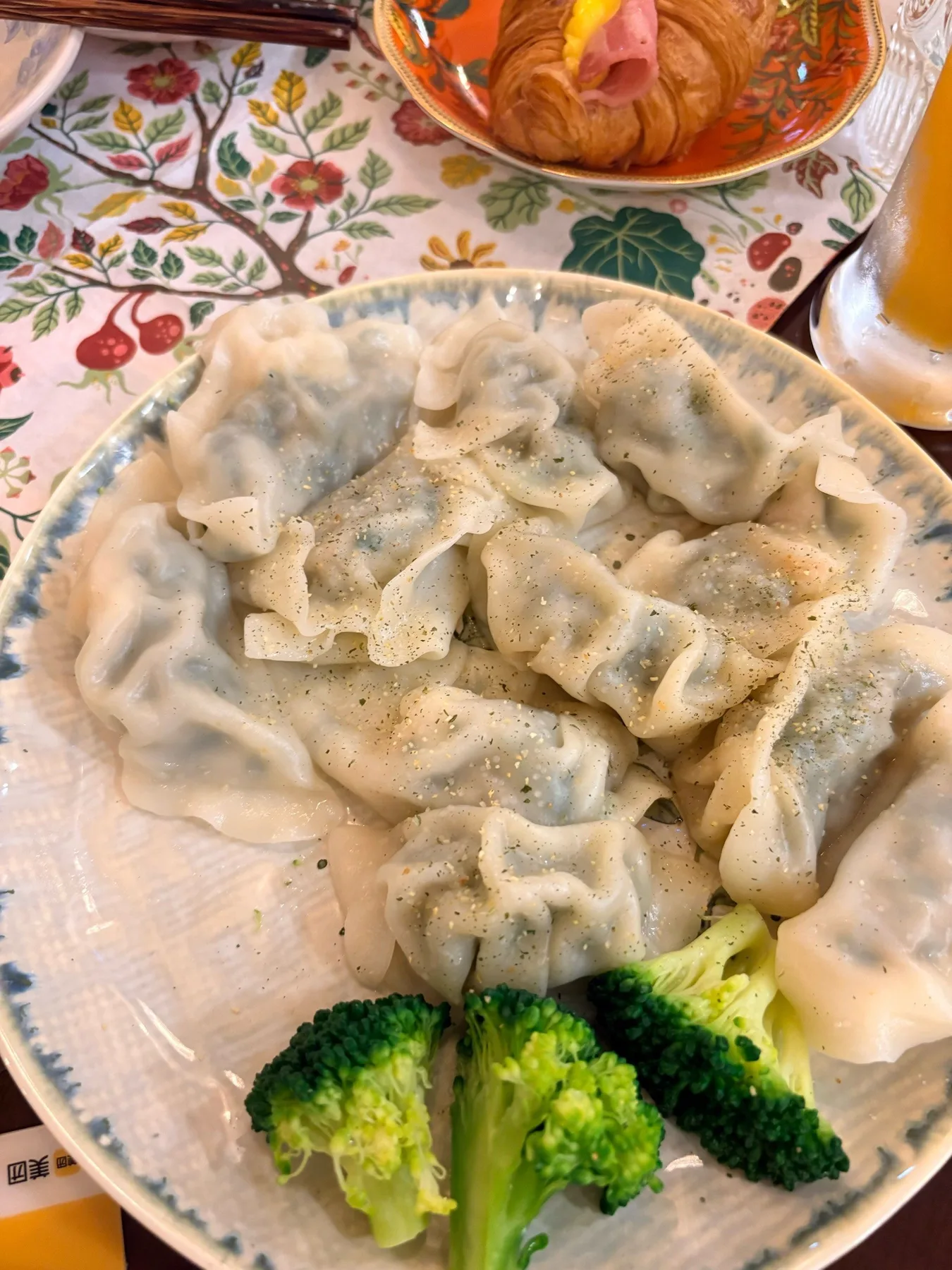 Photo 3 from Night Breeze Dumpling House (Guorui Shengpingli Branch)
